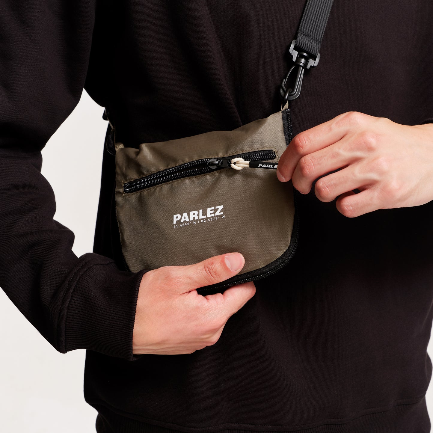 The Mens Haul Tote Bag Moss from Parlez clothing