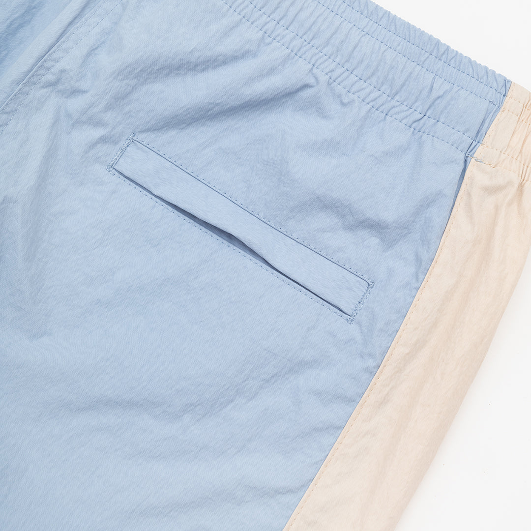 The Mens Climb Shorts Cloud from Parlez clothing