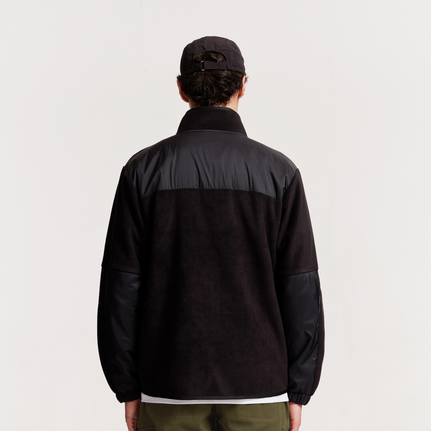 The Mens Summit Fleece Black from Parlez clothing