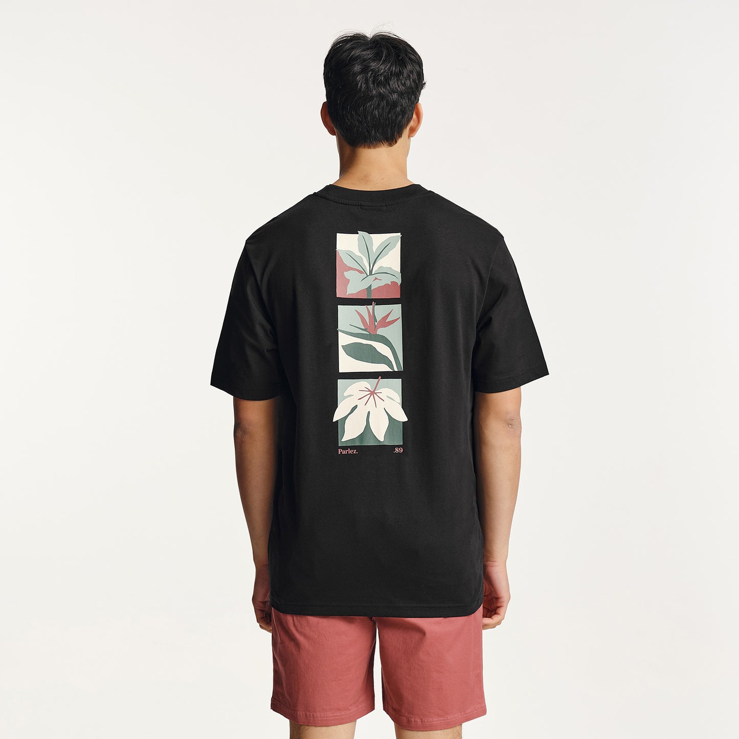 Flora T-Shirt Black