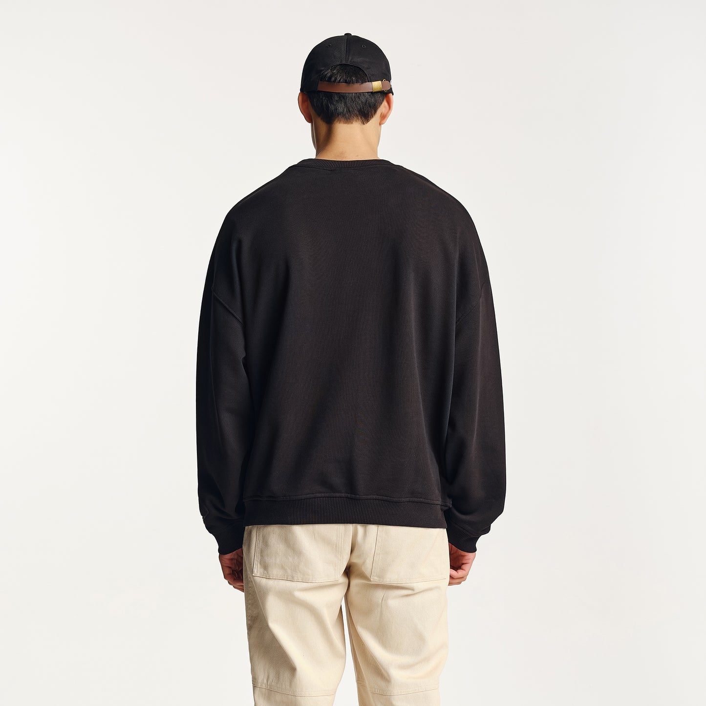 Vernon Oversized Crew Black