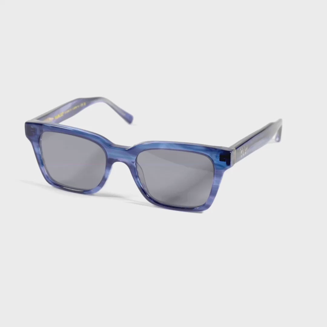 Play sunglasses online